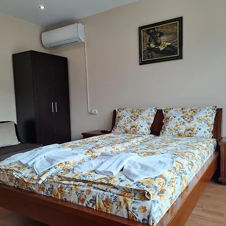 луксозна къща лешниците с.младежко ヴィラ