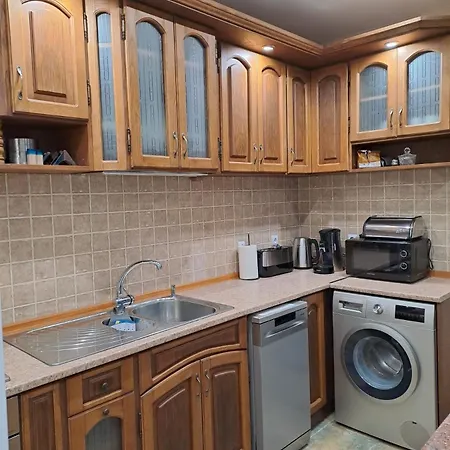 луксозна къща лешниците с.младежко ヴィラ *