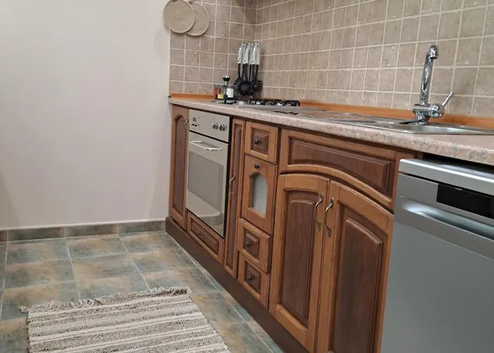 луксозна къща лешниците с.младежко Villa *