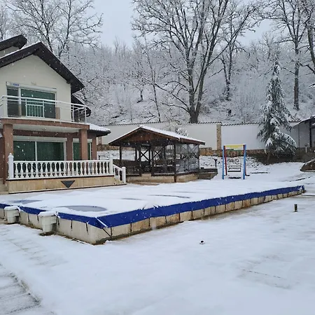 Villa луксозна къща лешниците с.младежко Mladezsko