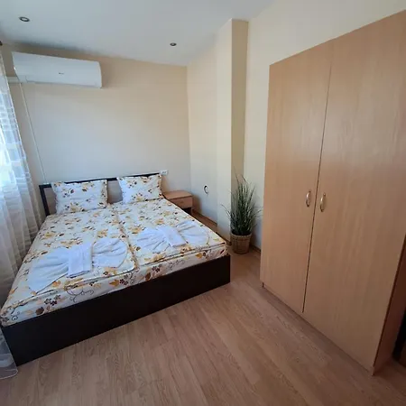 Villa луксозна къща лешниците с.младежко *