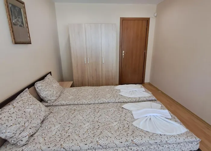 Villa луксозна къща лешниците с.младежко *